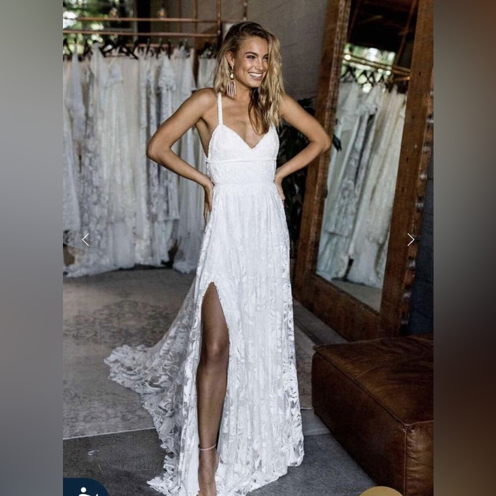 Grace Loves Lace - The Megan wedding dress